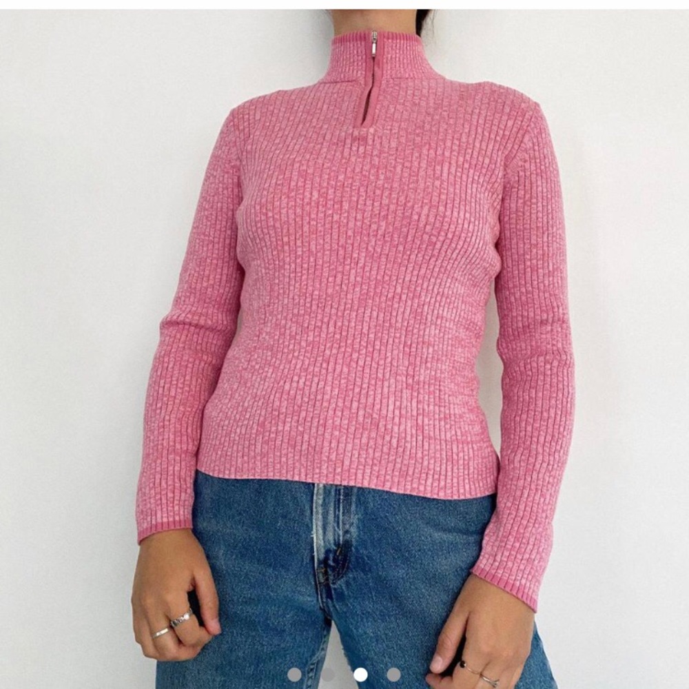 Y2K Pink Ribbed Sweater - Picture 4 of 4